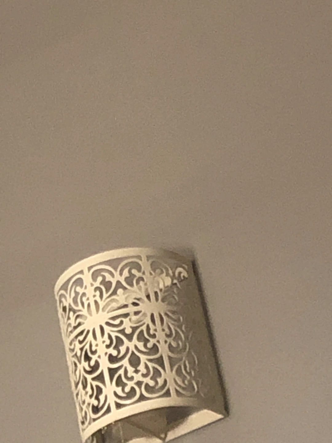 Cream Metal Decorative Wall Sconce tea light holder 🏈
