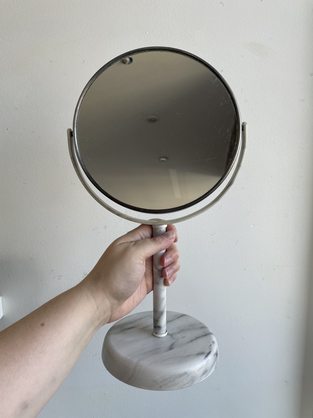 Table mirror
