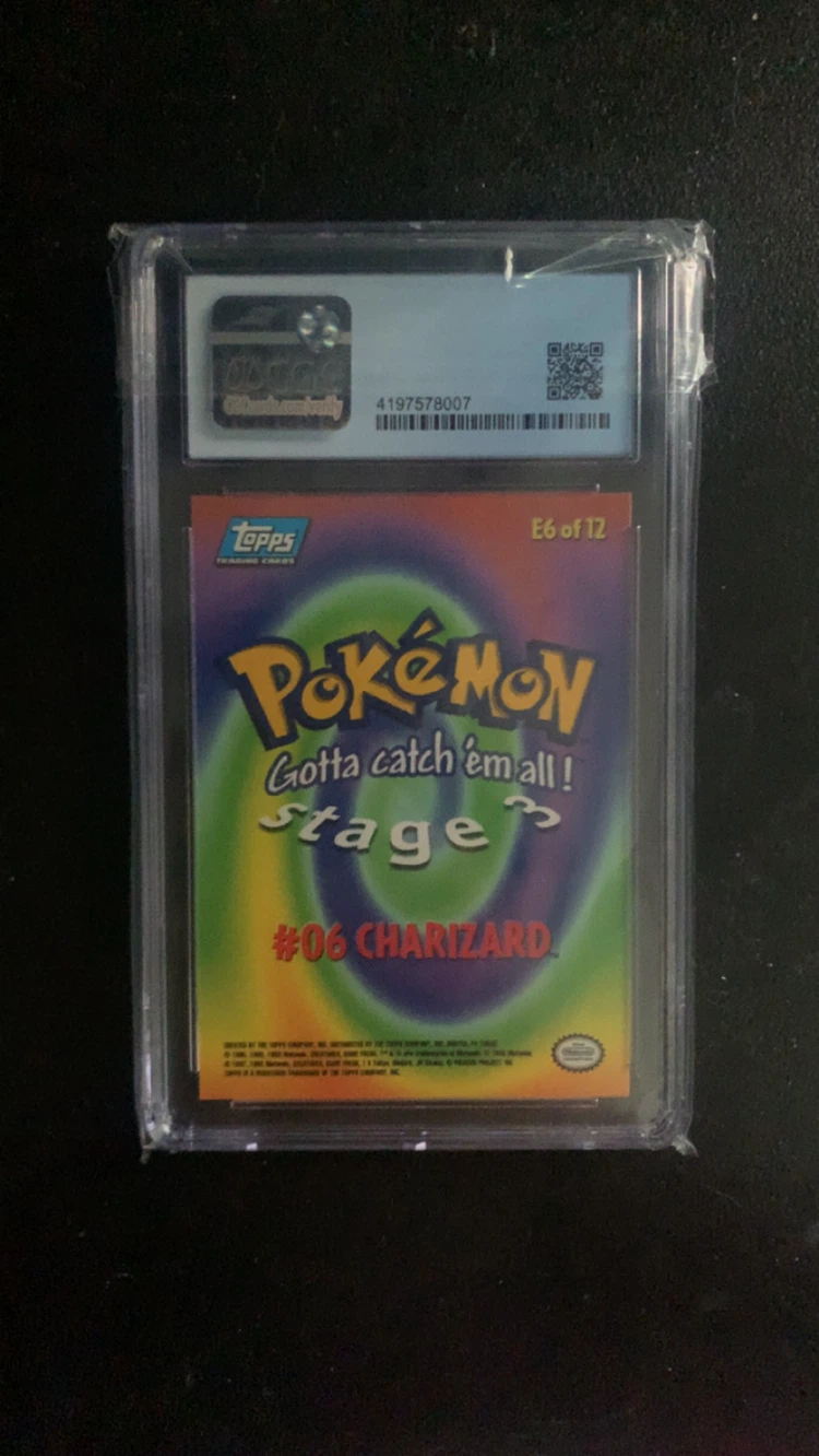 1999 Topps Pokemon Charizard E6 CGC 8 - photo 2