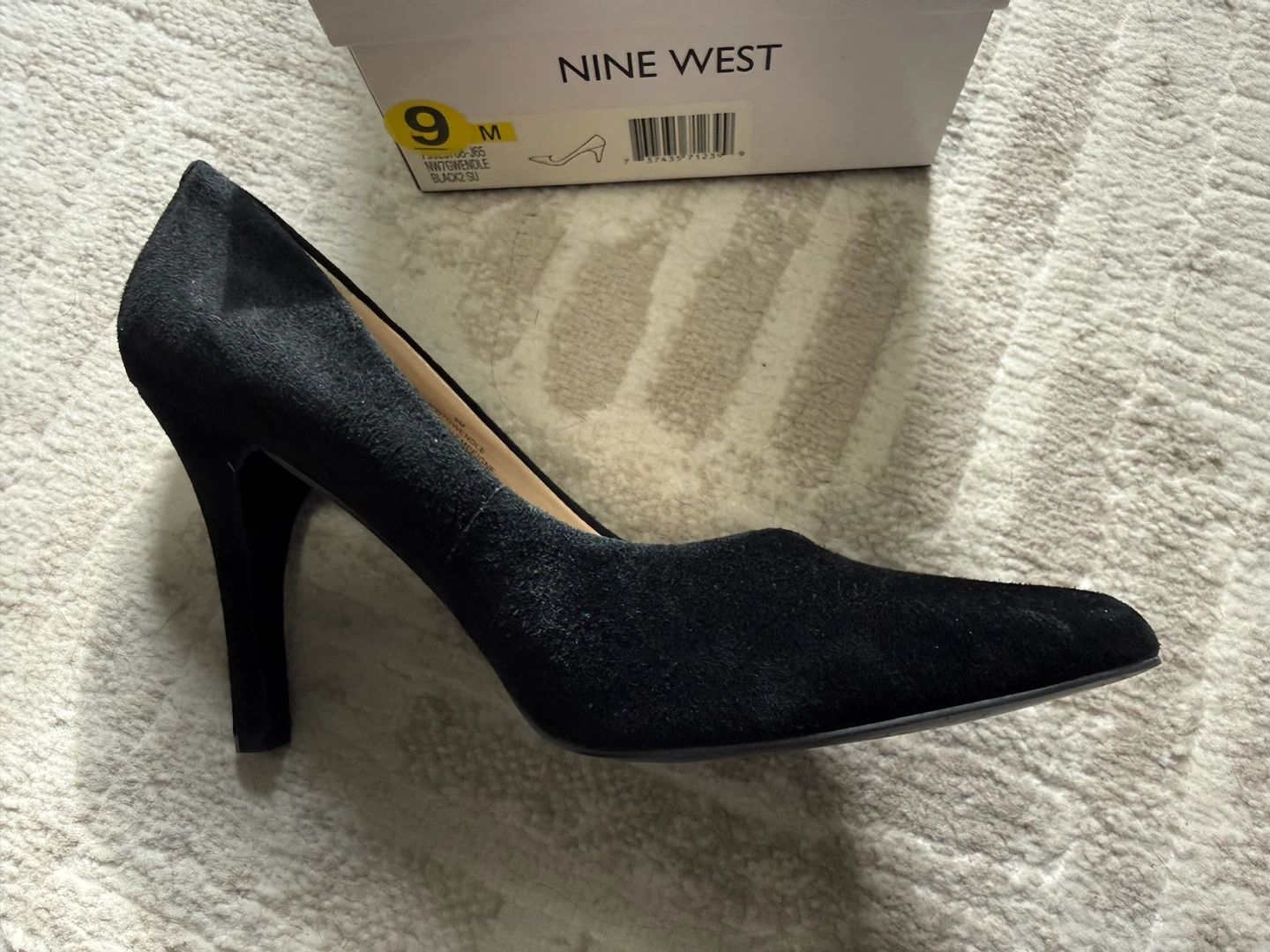 BNIB Black suede heels 👠 Nine West, size 9