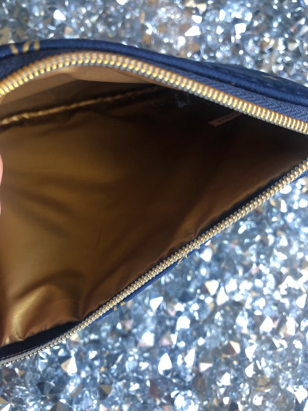 New Ipsy Makeup Bag Navy Blue with Galaxy Gold Stars - photo 3