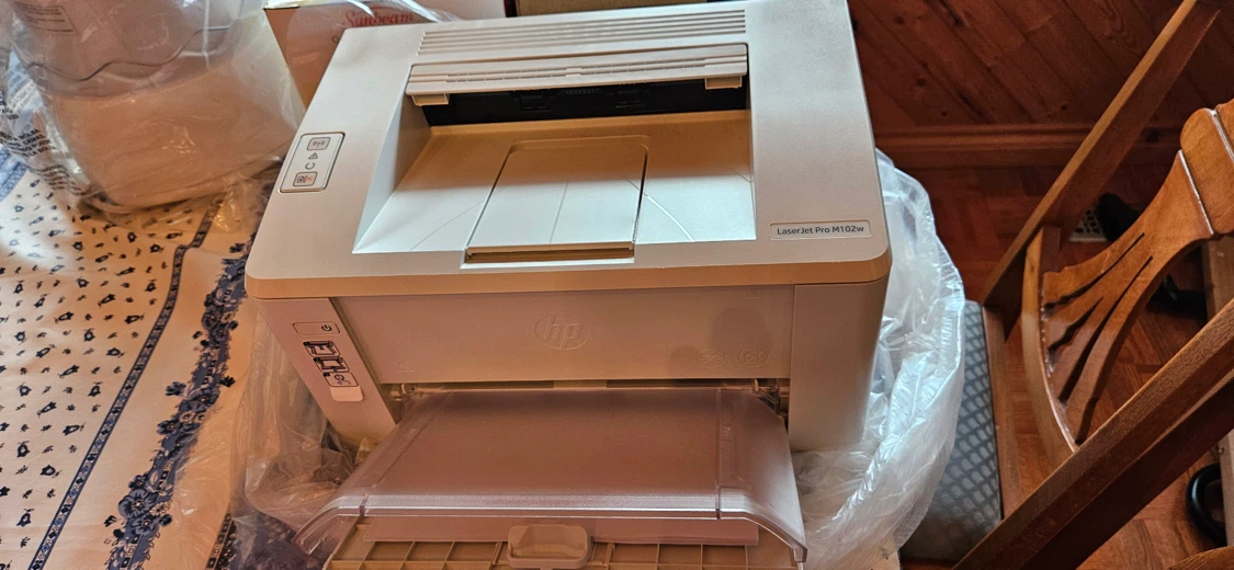 🏈 HP LaserJet Pro M102w Printer