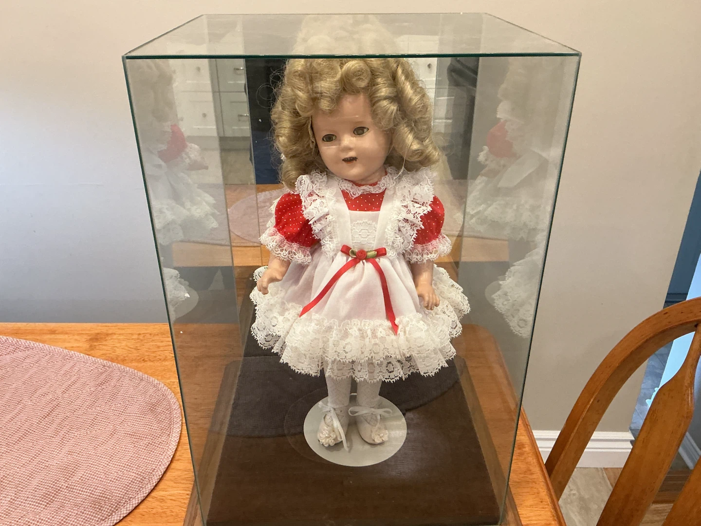 Vintage Collectible Shirley Temple doll in Glass Display Case