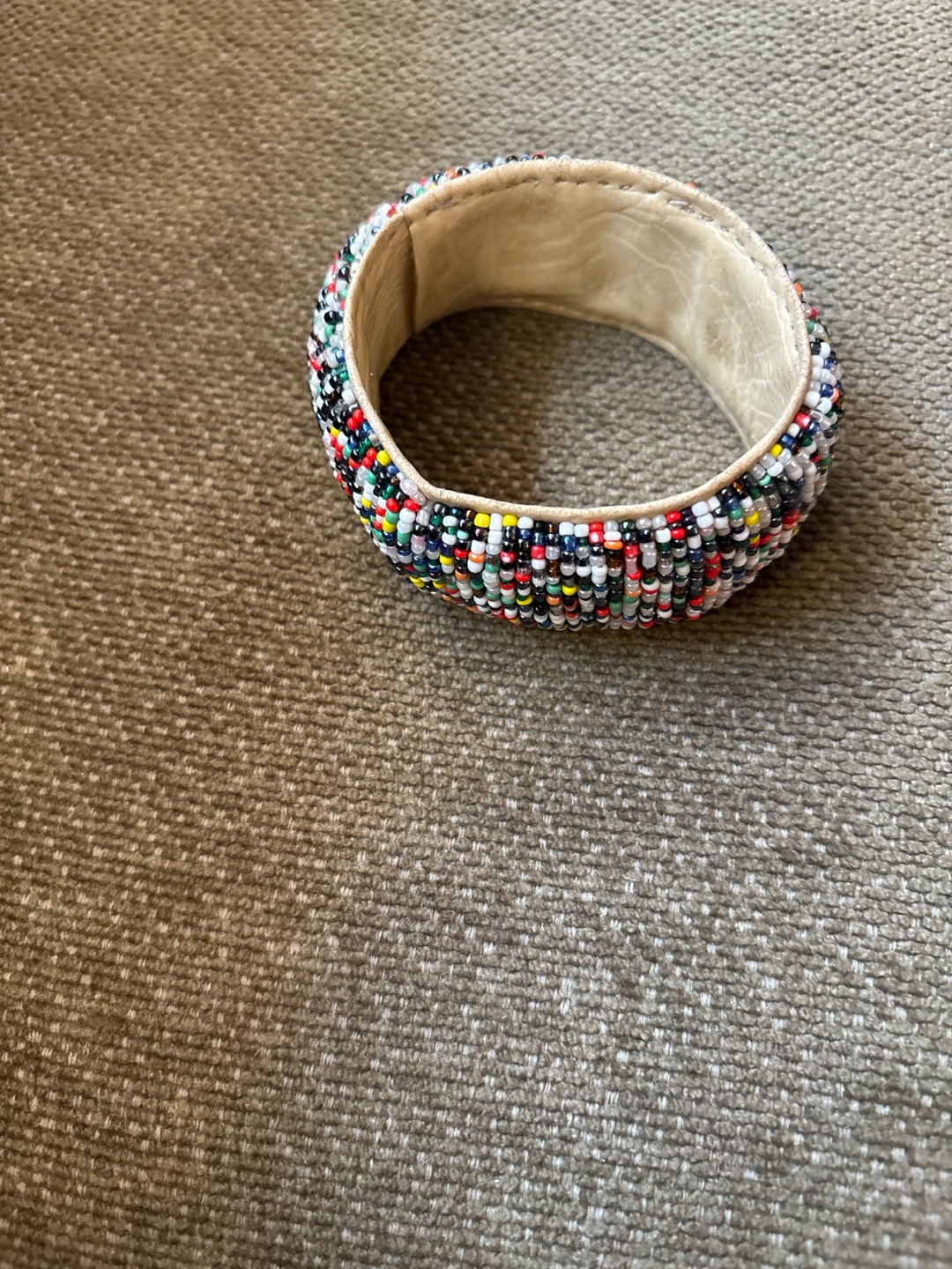 🏈 Multicoloured beaded bangle bracelet - photo 2