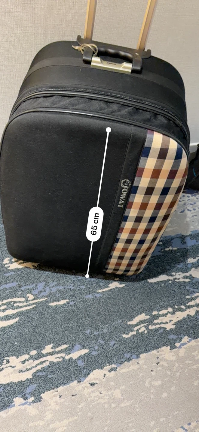 Jowat Rolling Suitcase
