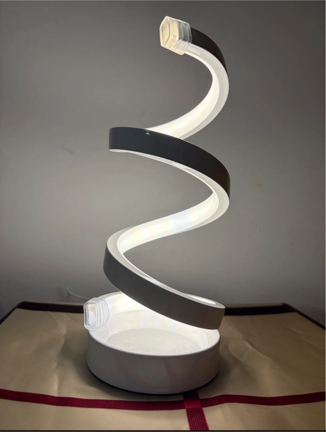 Modern LED Spiral Table Lamp