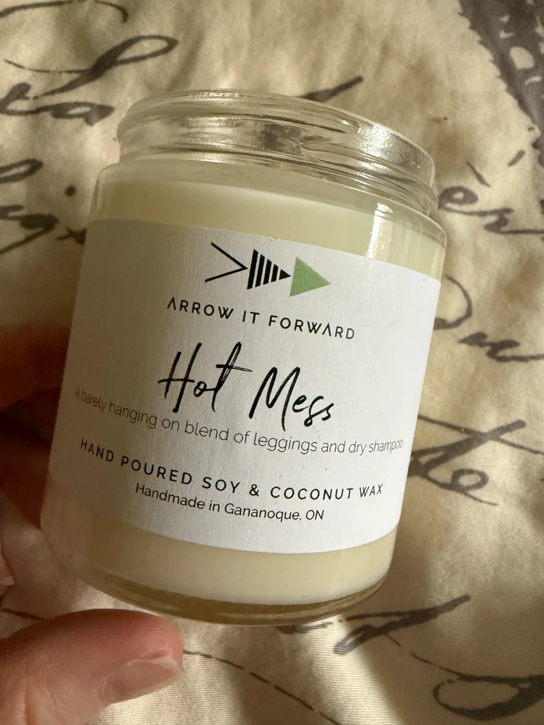 Arrow It Forward Hot Mess Candle 🏈 - photo 5