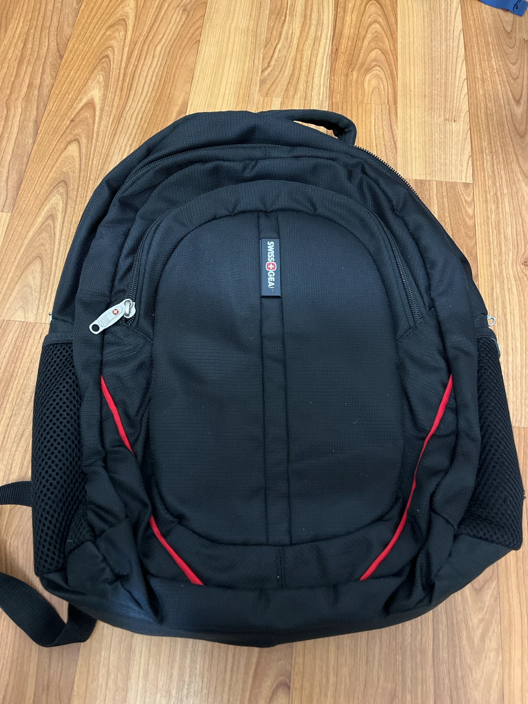 SwissGear Airflow Black Backpack