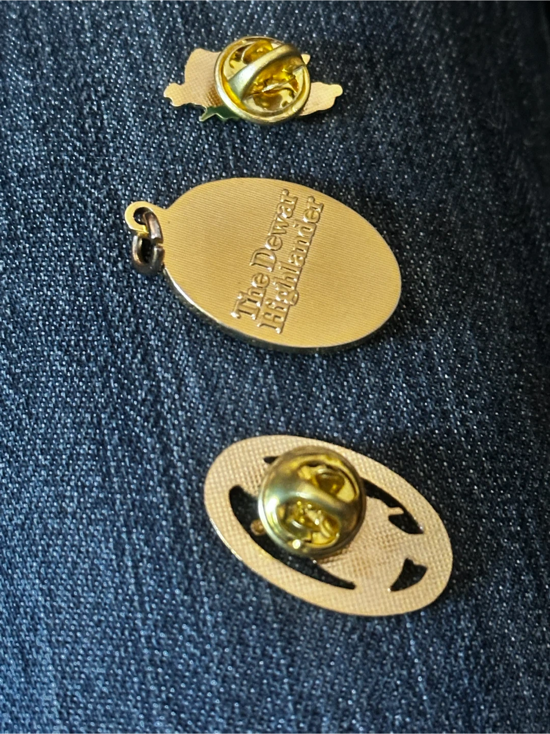 Vintage 3-Pc Dewar Highlander Pin & Charm Lot - photo 5