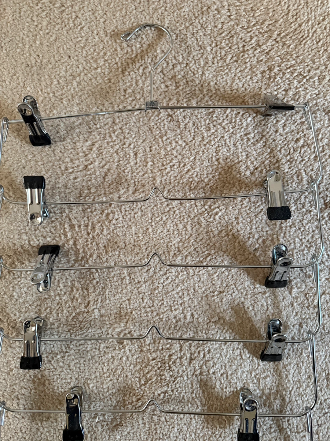 Tiered Metal Skirt and Pant Hanger 🏈 - photo 3