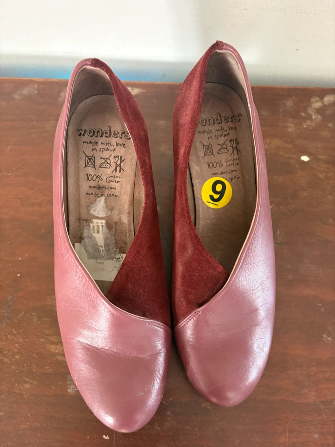 Wonders Leather Shoes - Size 9