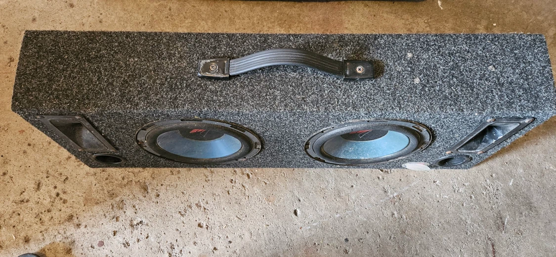 🏈 Boom box for Car: Kenwood Dual Subwoofer Enclosure - photo 2