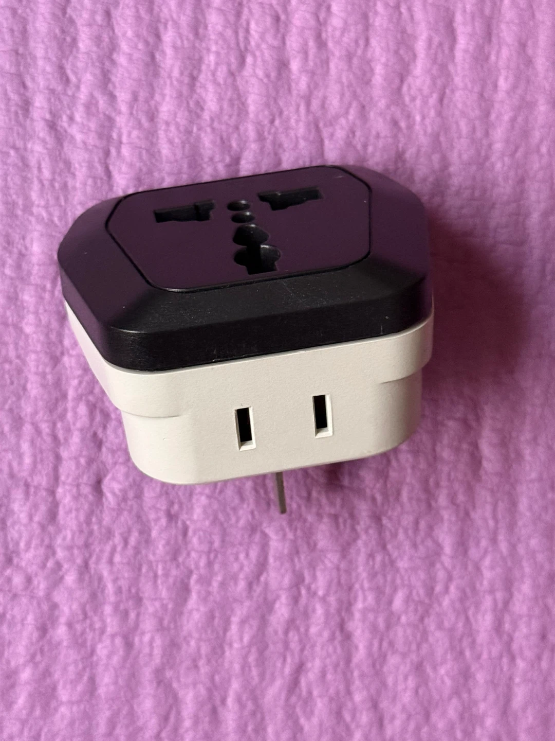 NEW✨🏈Universal Power Travel Adapter Plug - photo 3