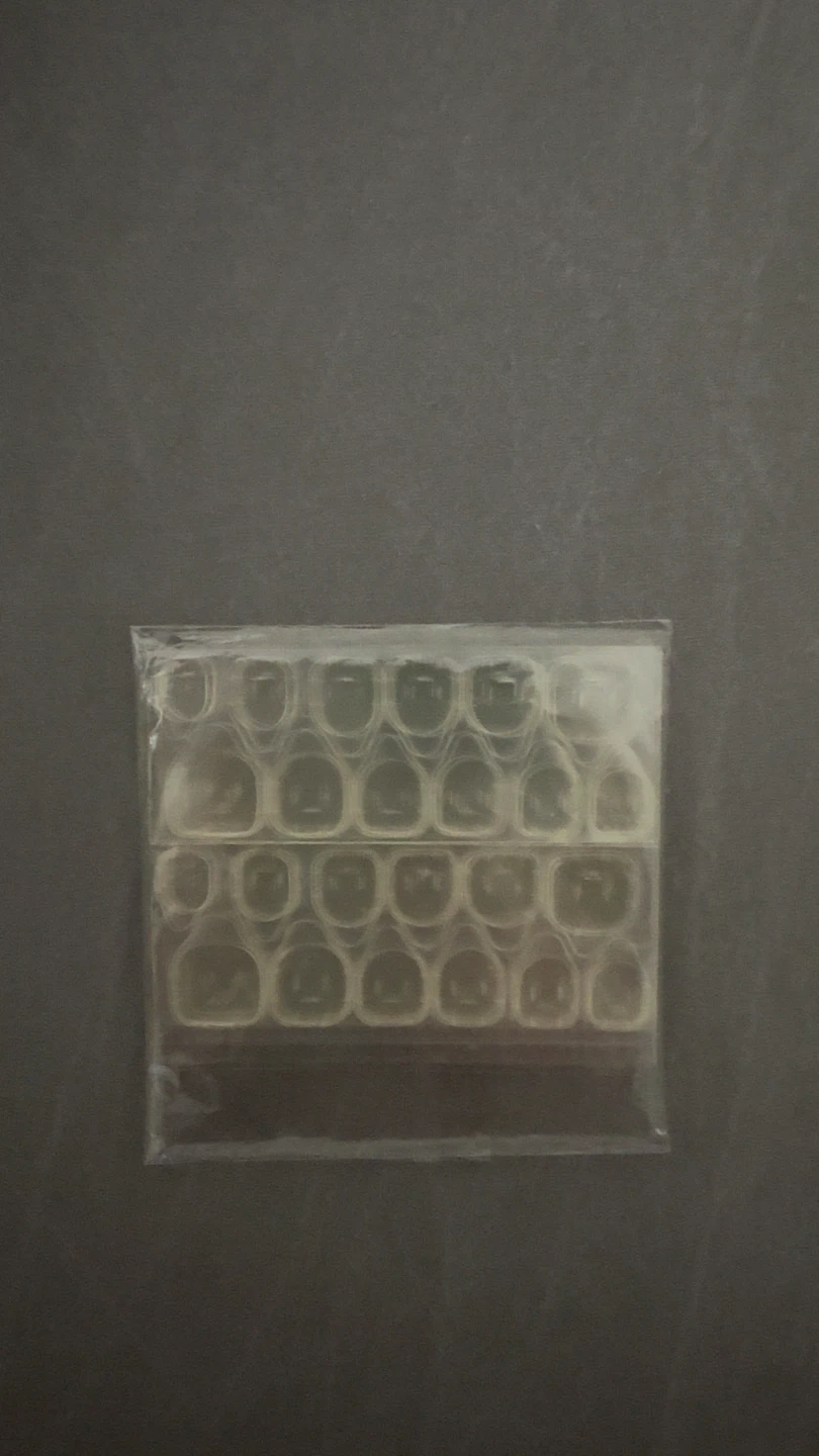 Double-Sided Press-On Nail Glue Tabs (8 Sheets/192 Tabs) - photo 2