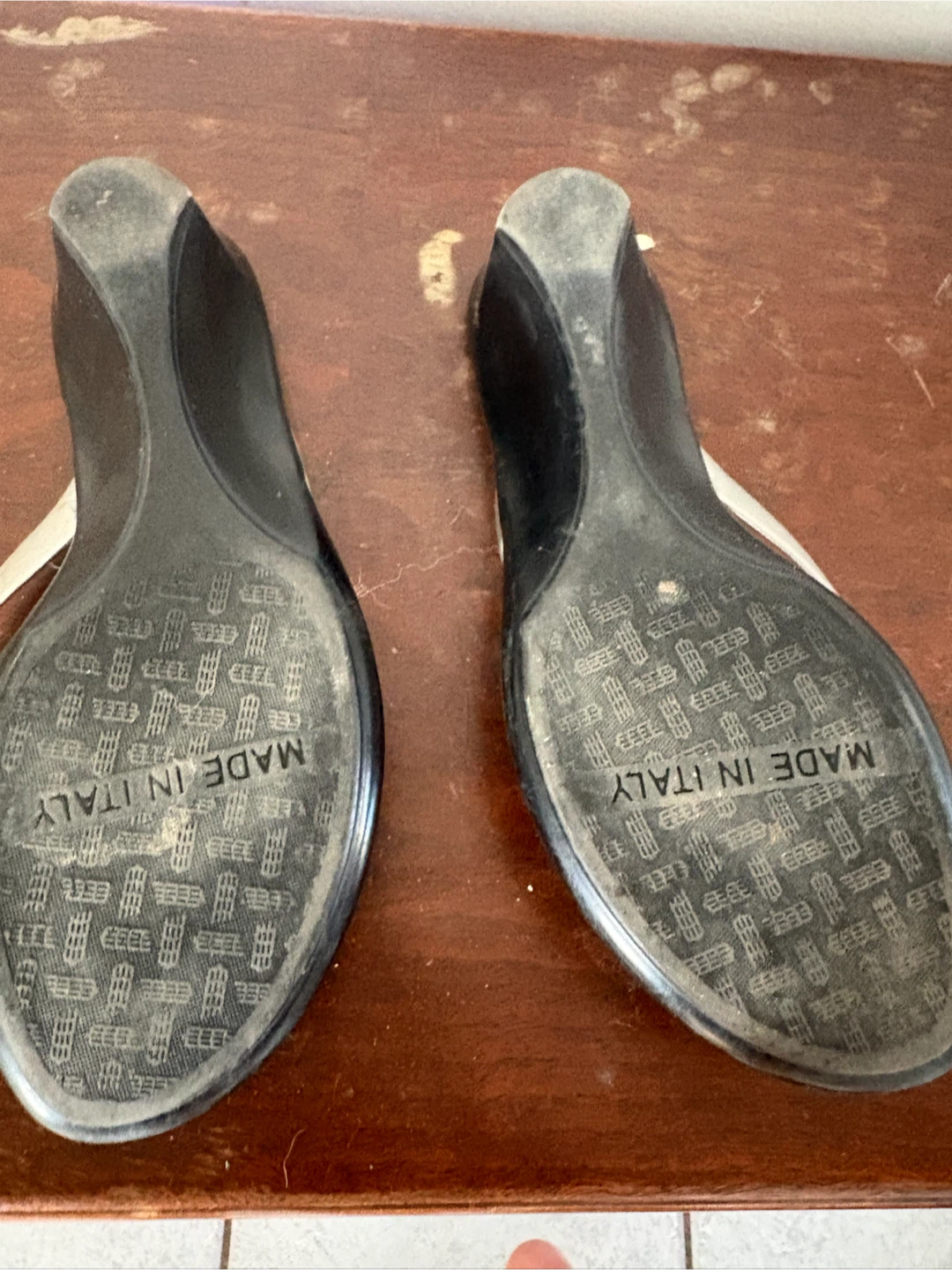 Made in Italy Silver Wedge Sandals Size 8 - photo 3