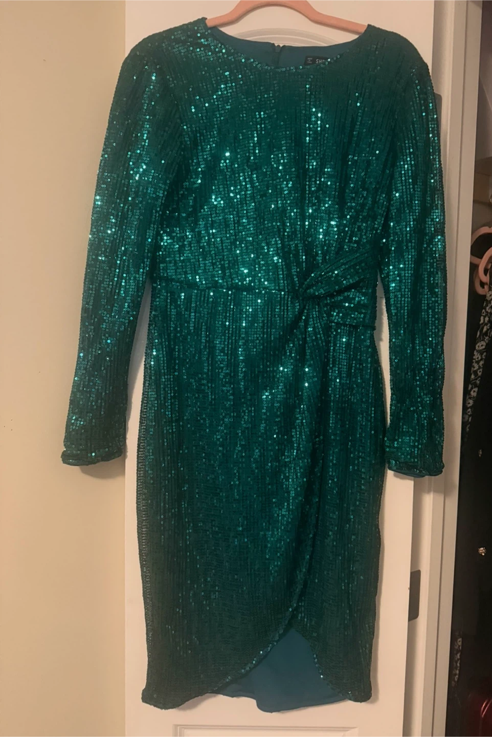 Green Sequin Long Sleeve Dress 🏈