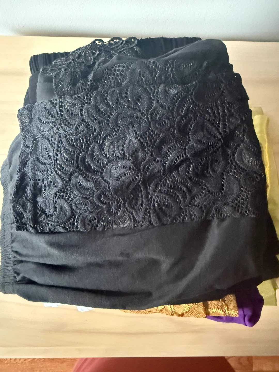 Assorted Women's Bottoms Bundle 10 pairs $50 New - photo 2