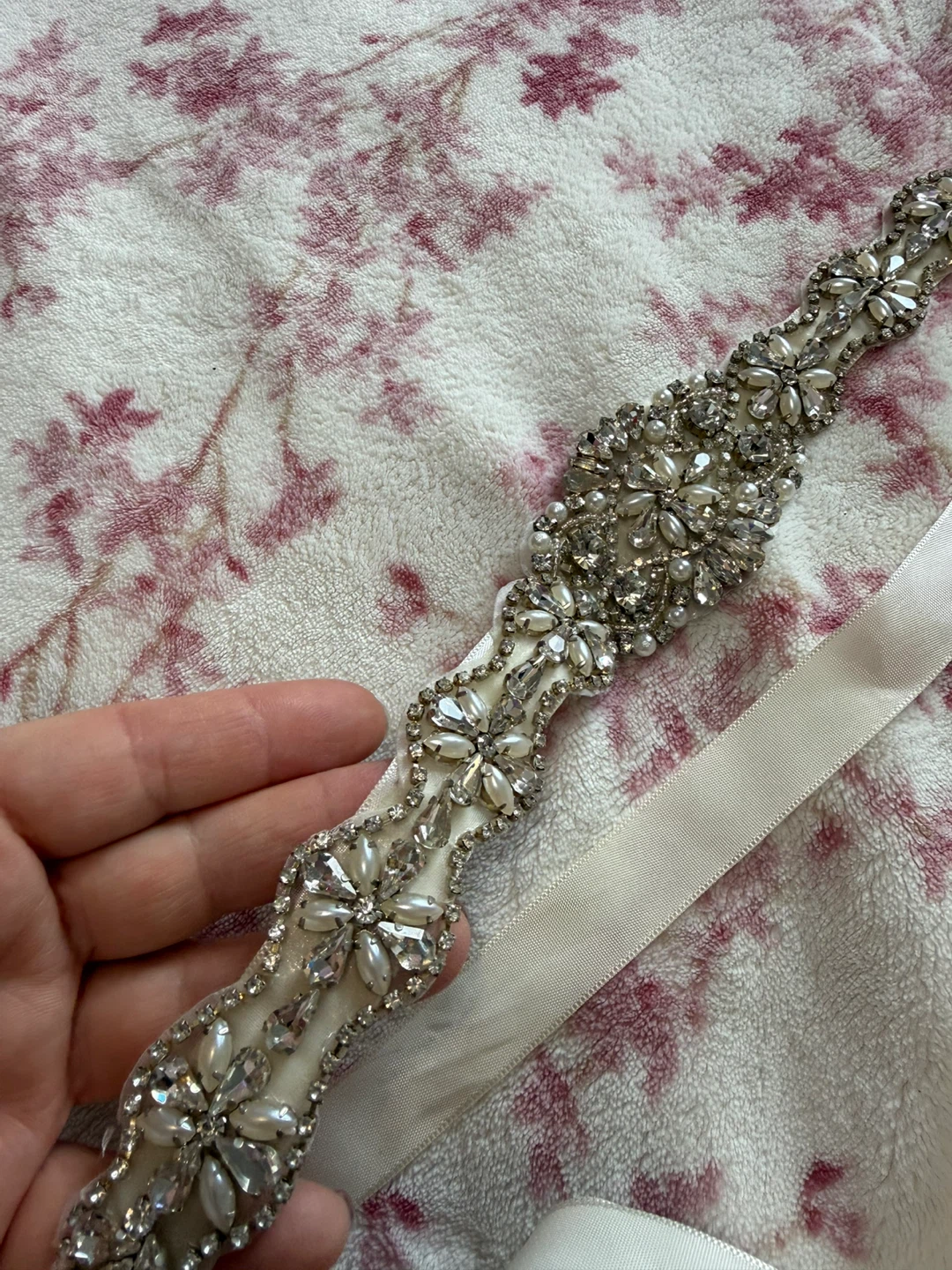Embellished Ribbon Bridal Sash 🏈 - photo 3