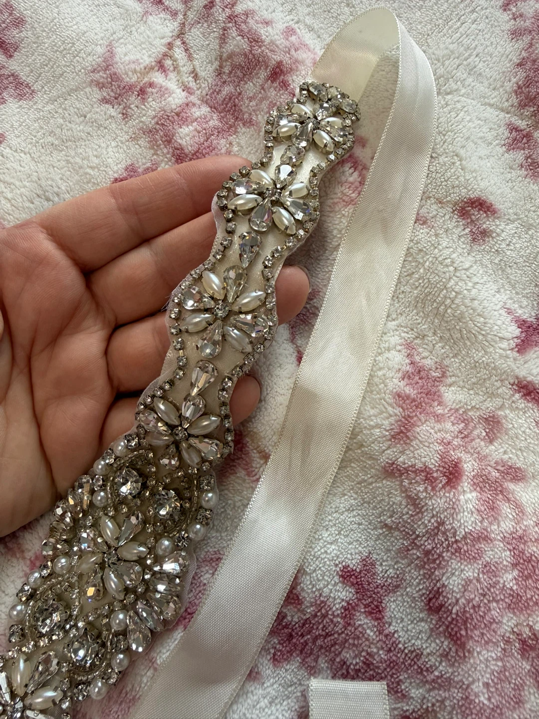 Embellished Ribbon Bridal Sash 🏈 - photo 4