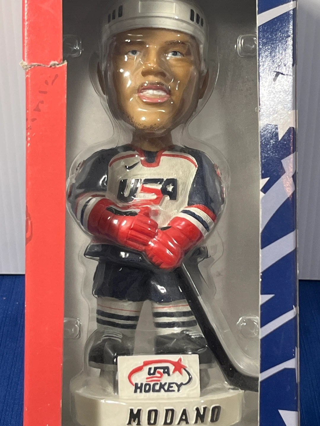 🏒 Vintage Mike Modano Team USA & Dallas Stars Memorabilia Lot - photo 4