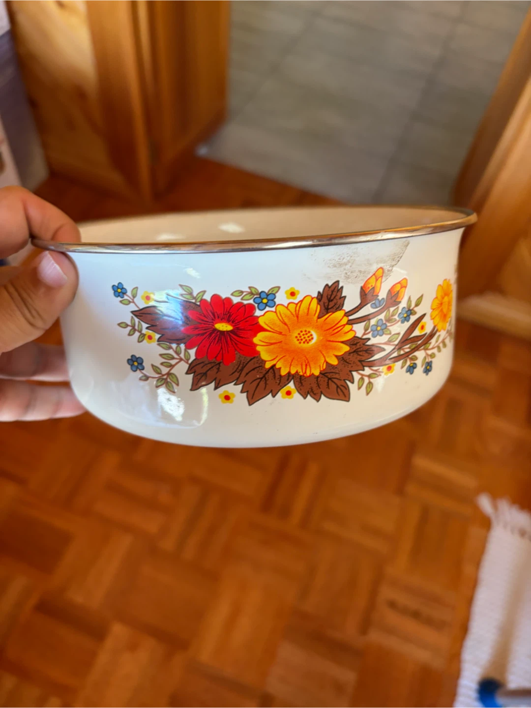 Vintage Floral Enamelware Serving Bowl