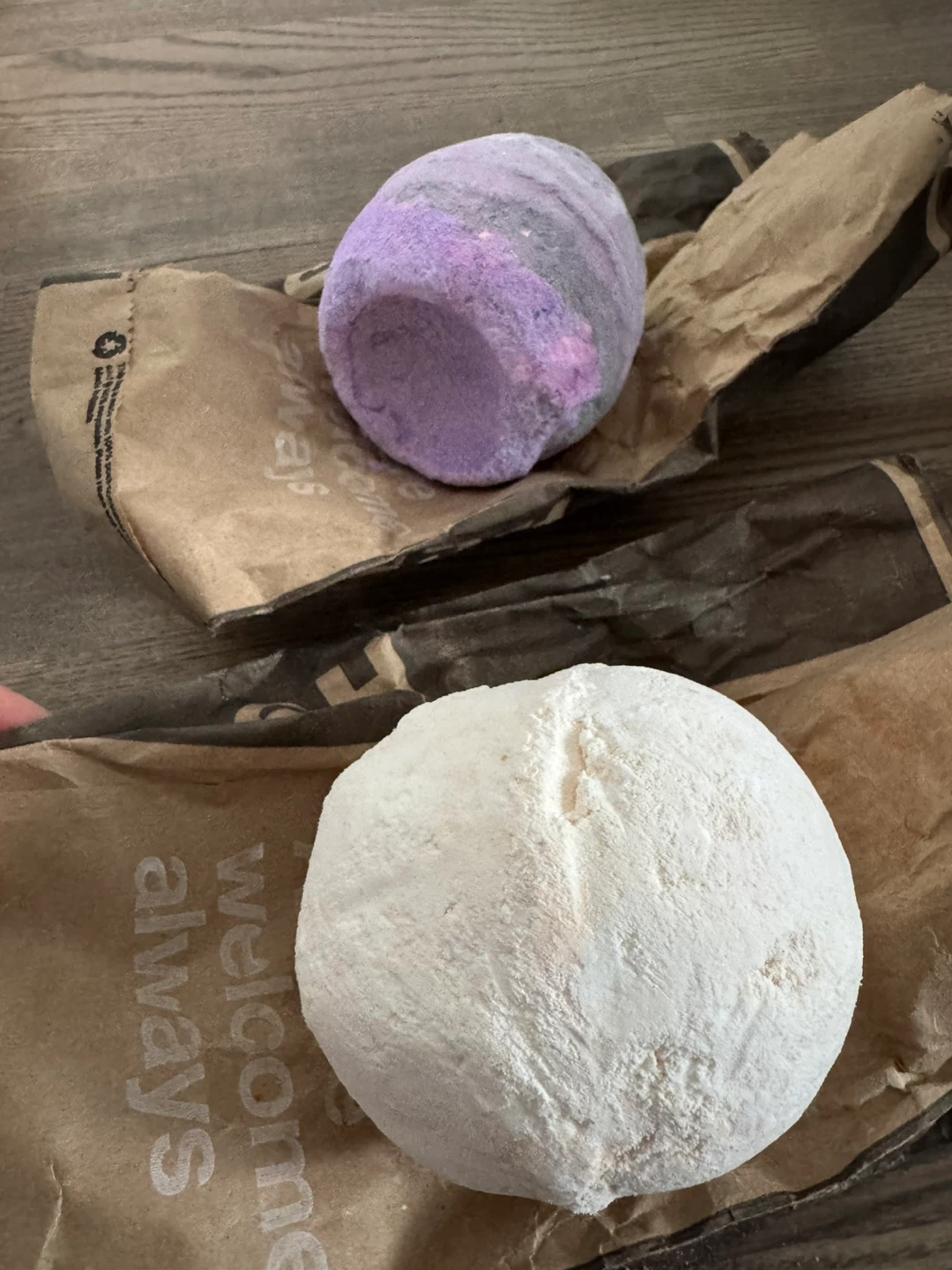Lush Bath Bomb Duo - photo 3