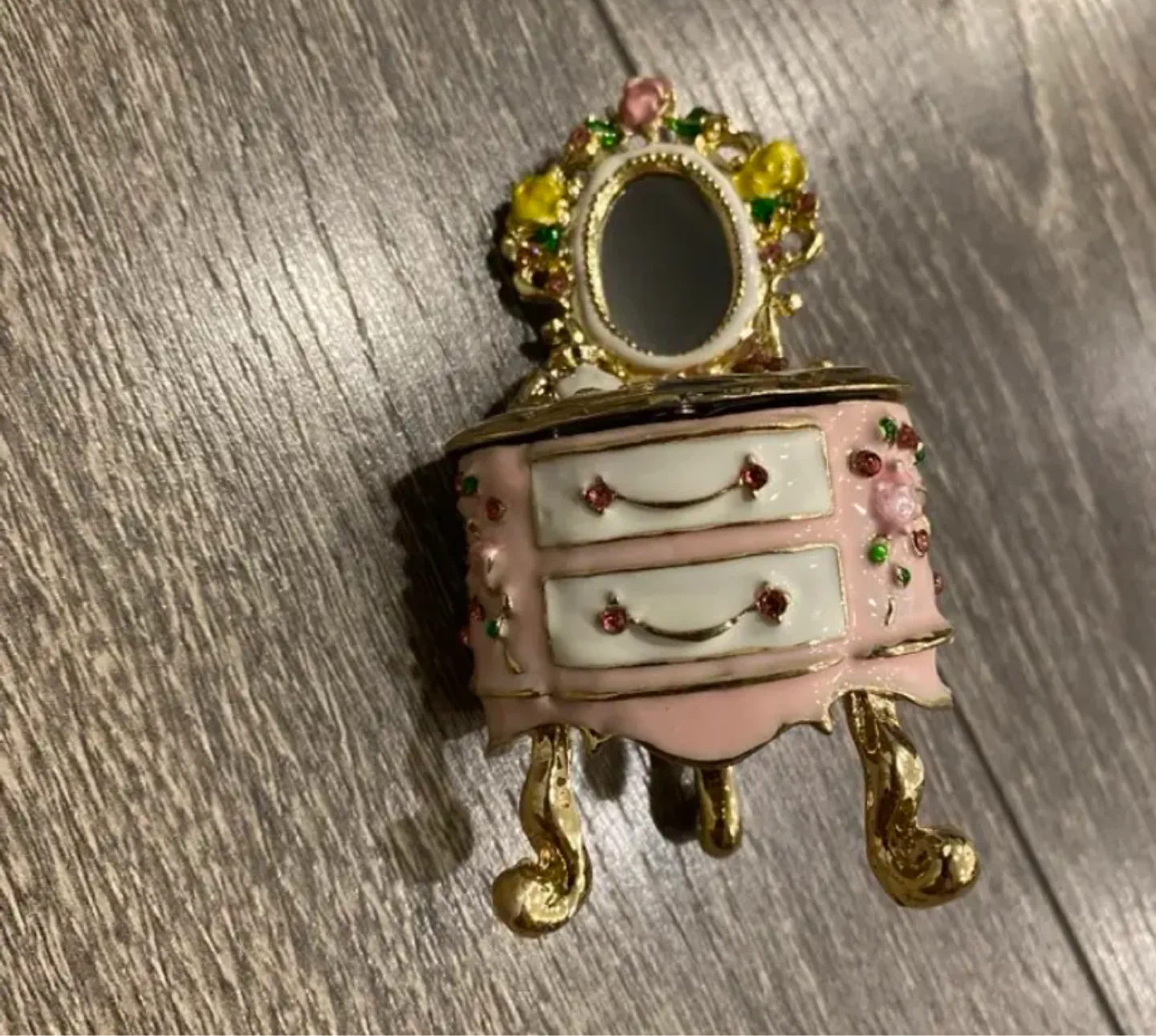 Enamel Vanity Trinket Box🏈