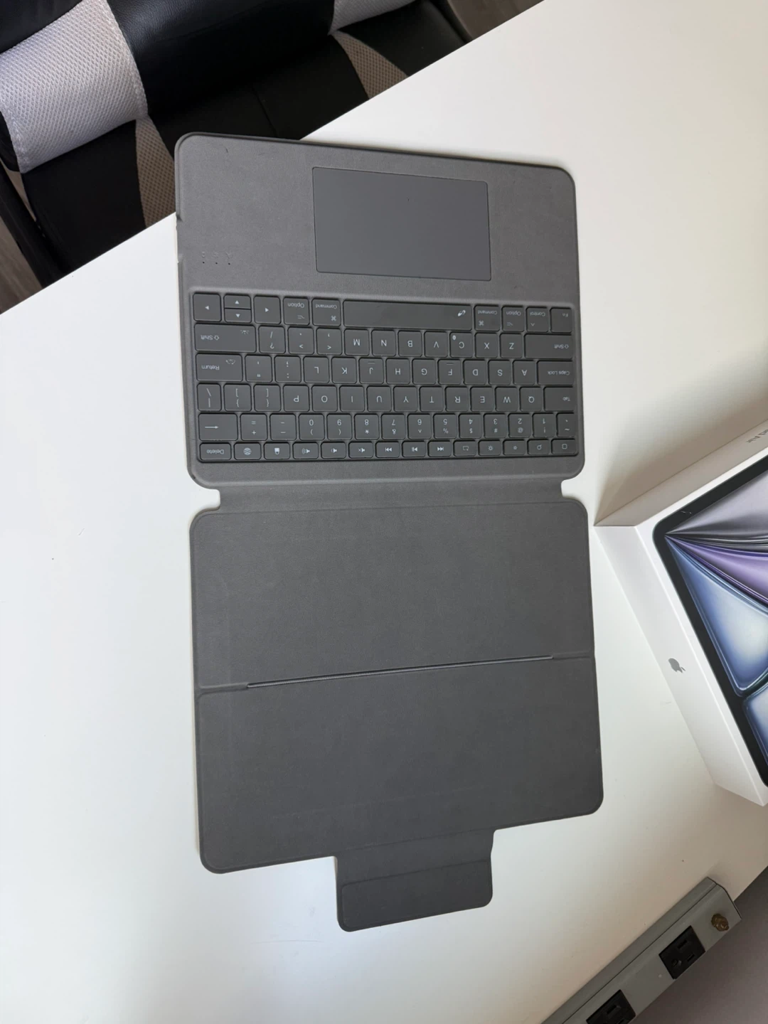 Apple Magic Keyboard for iPad - photo 4