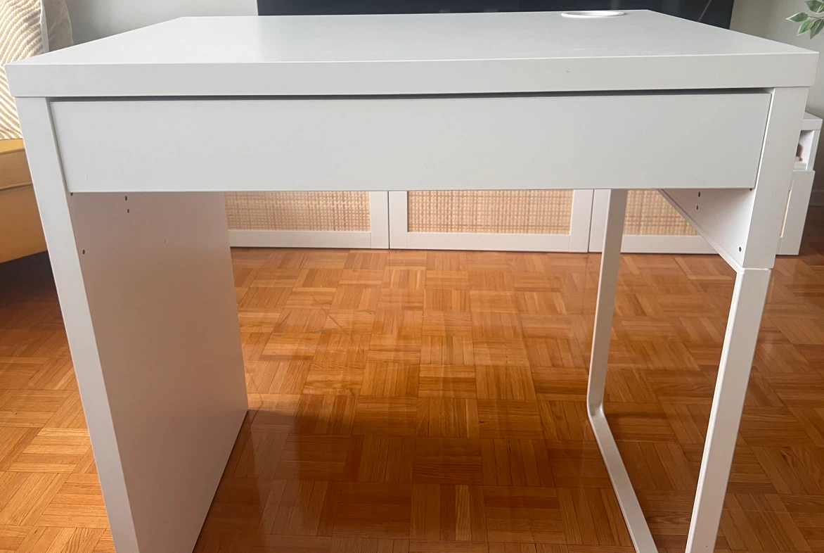 IKEA Micke Desk - White - photo 4