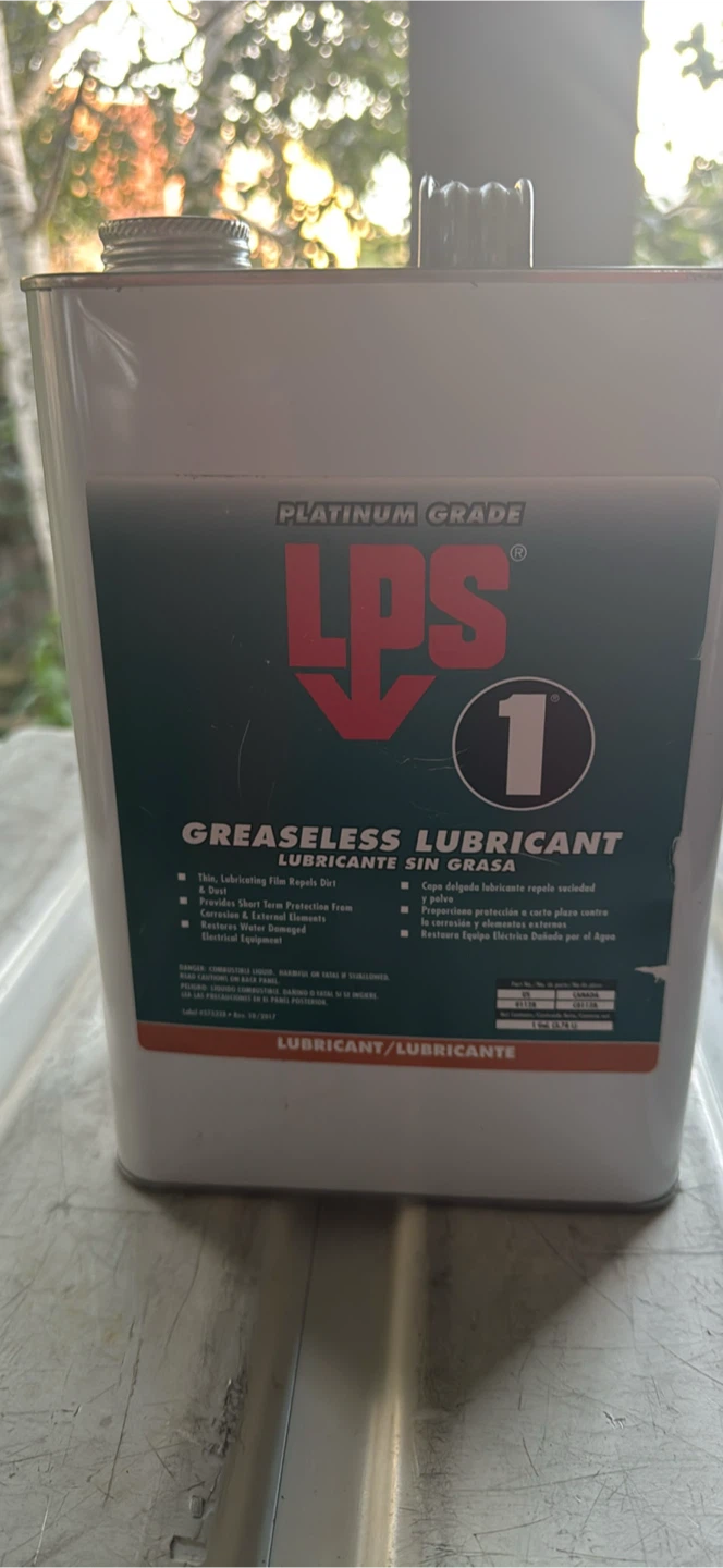 🏈 LPS 1 Greaseless Lubricant 1 Gallon