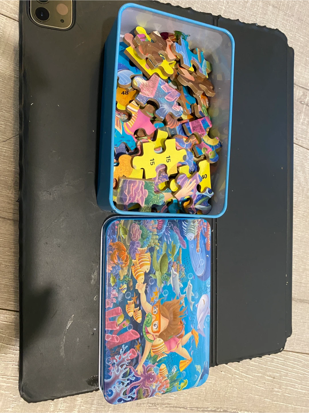 Underwater Scene Jigsaw Puzzle in Tin - photo 3