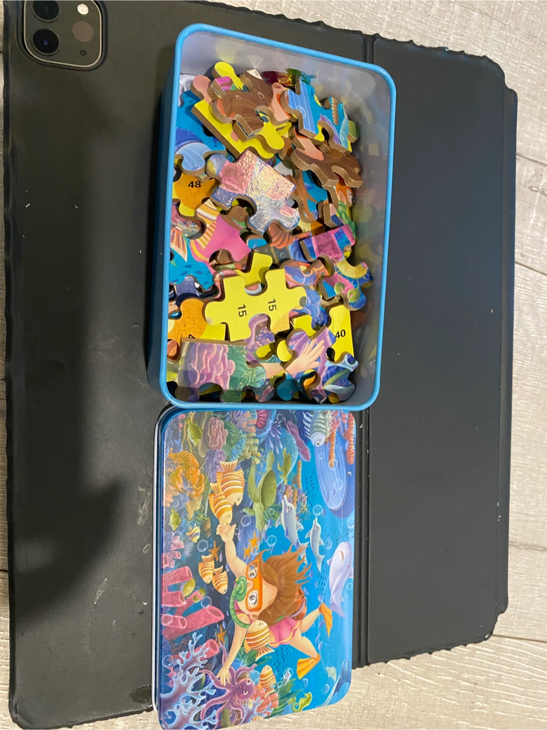 Underwater Scene Jigsaw Puzzle in Tin - photo 4
