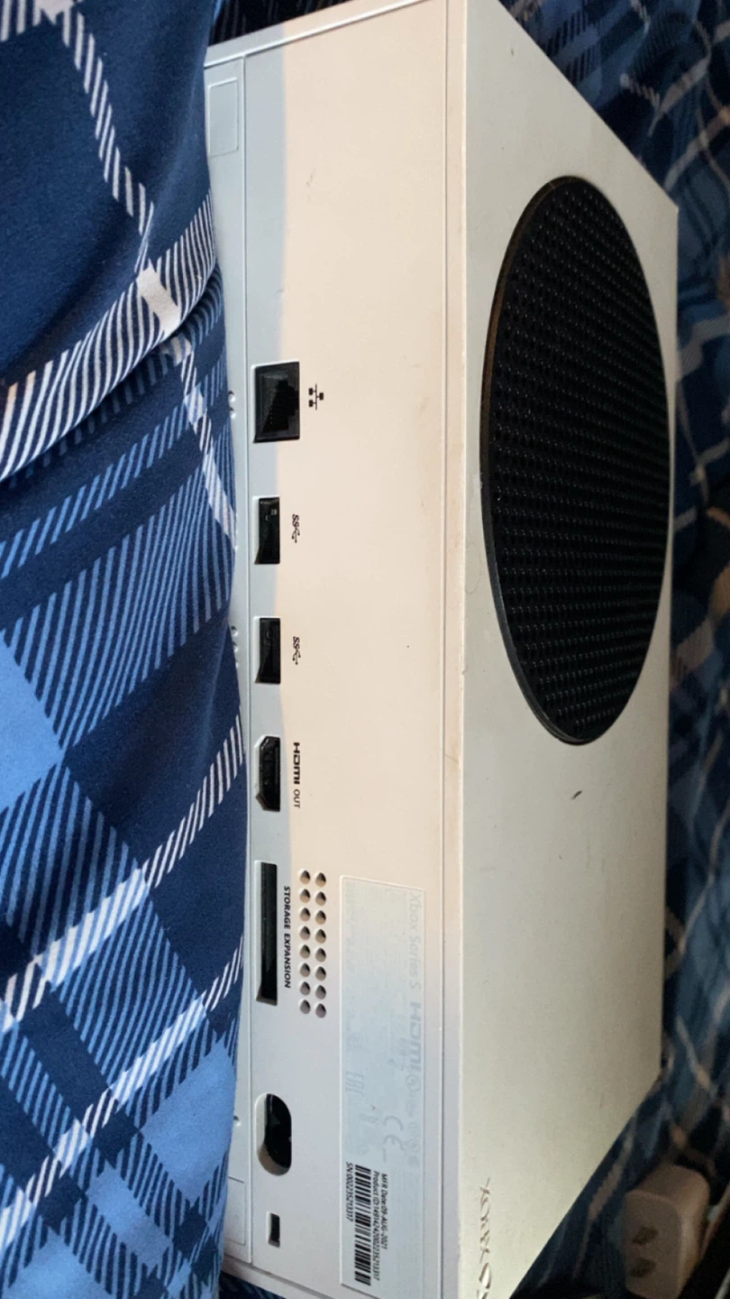 Microsoft Xbox Series S Console - photo 2
