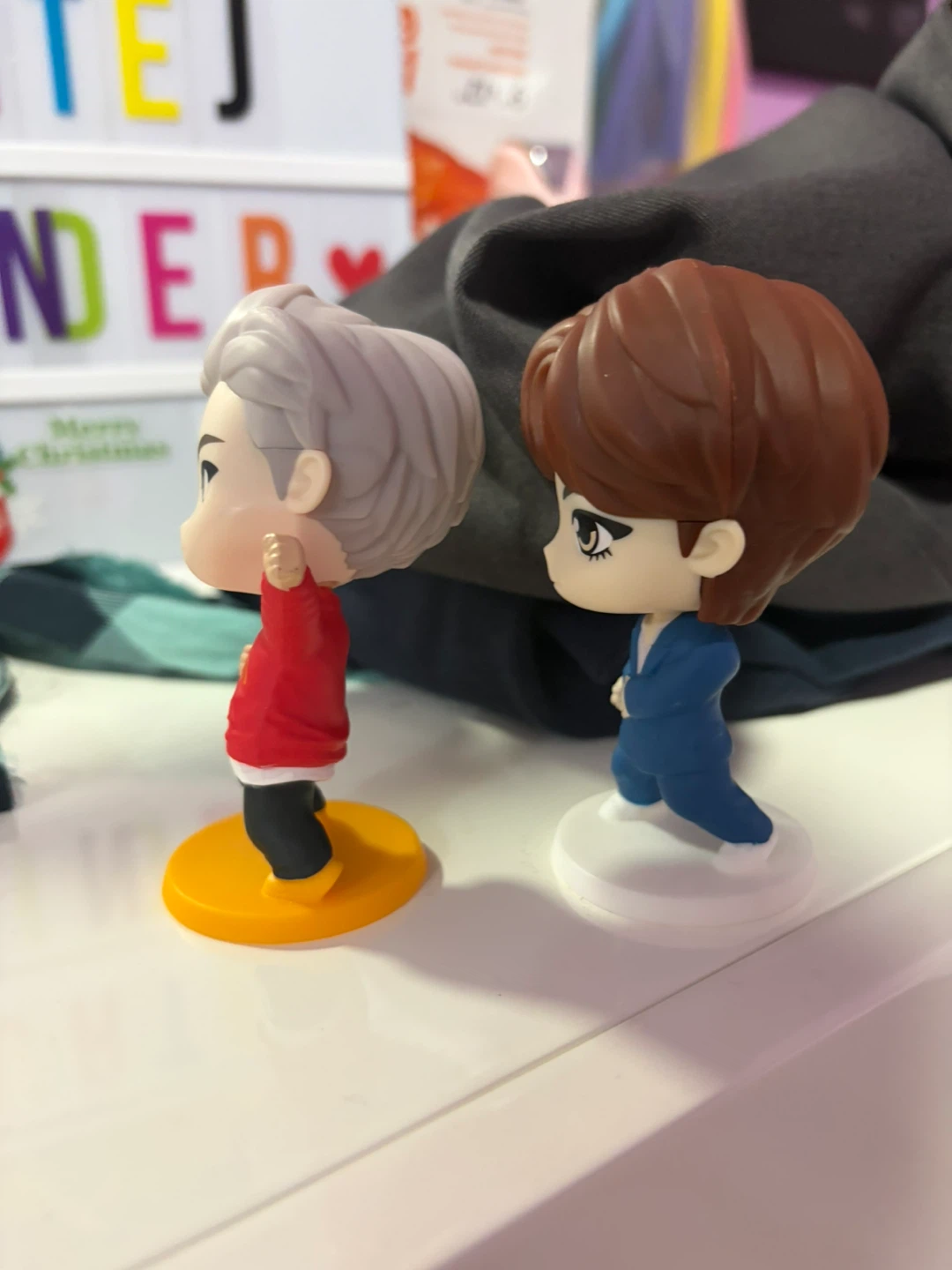 BTS McDonald figures - photo 3