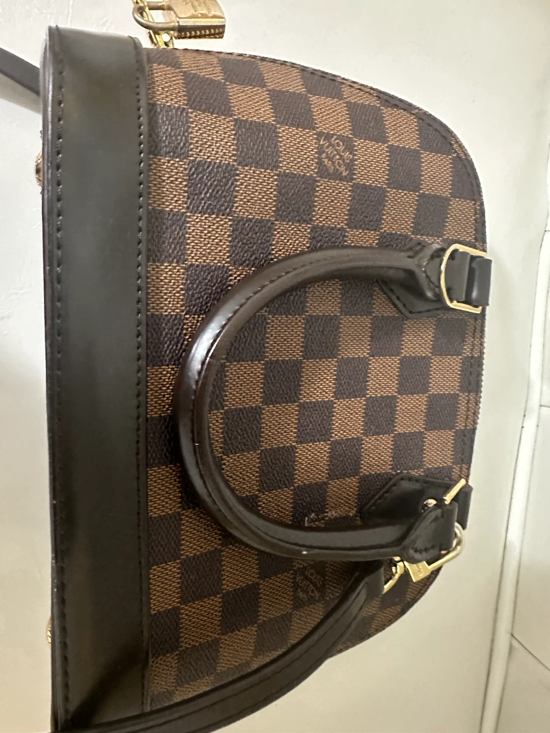Louis Vuitton Alma BB Damier Ebene - photo 5