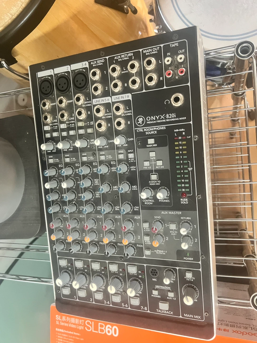 Mackie Onyx 820i Premium Firewire Recording Mixer