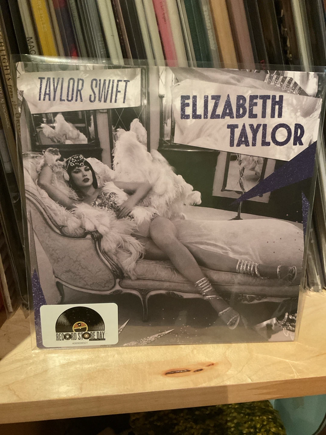 🏈 Taylor Swift Elizabeth Taylor Vinyl Record