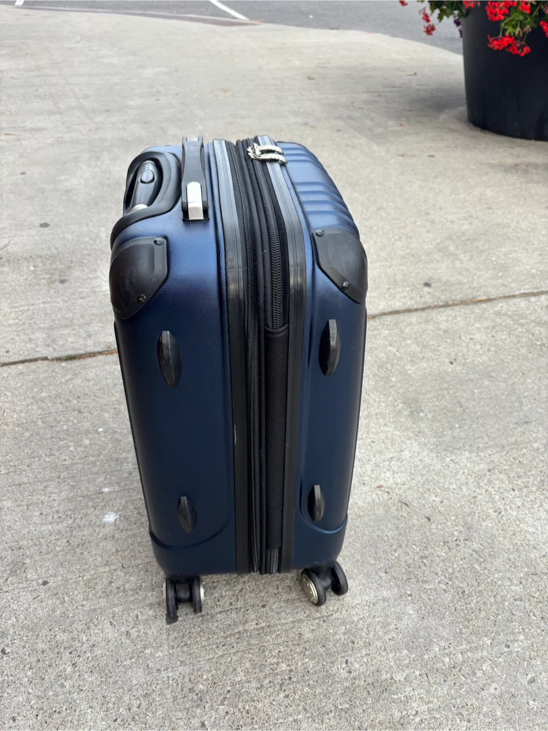 Ricardo Beverly Hills Carry-on Suitcase - photo 5