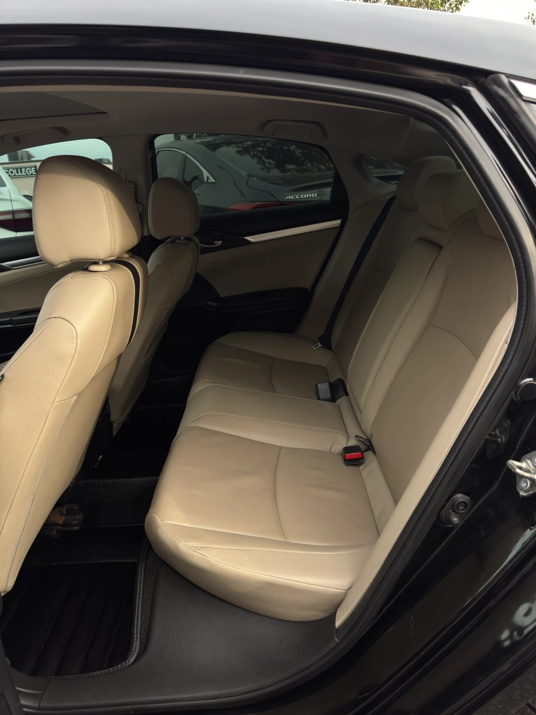 2018 Honda Civic Touring - photo 5