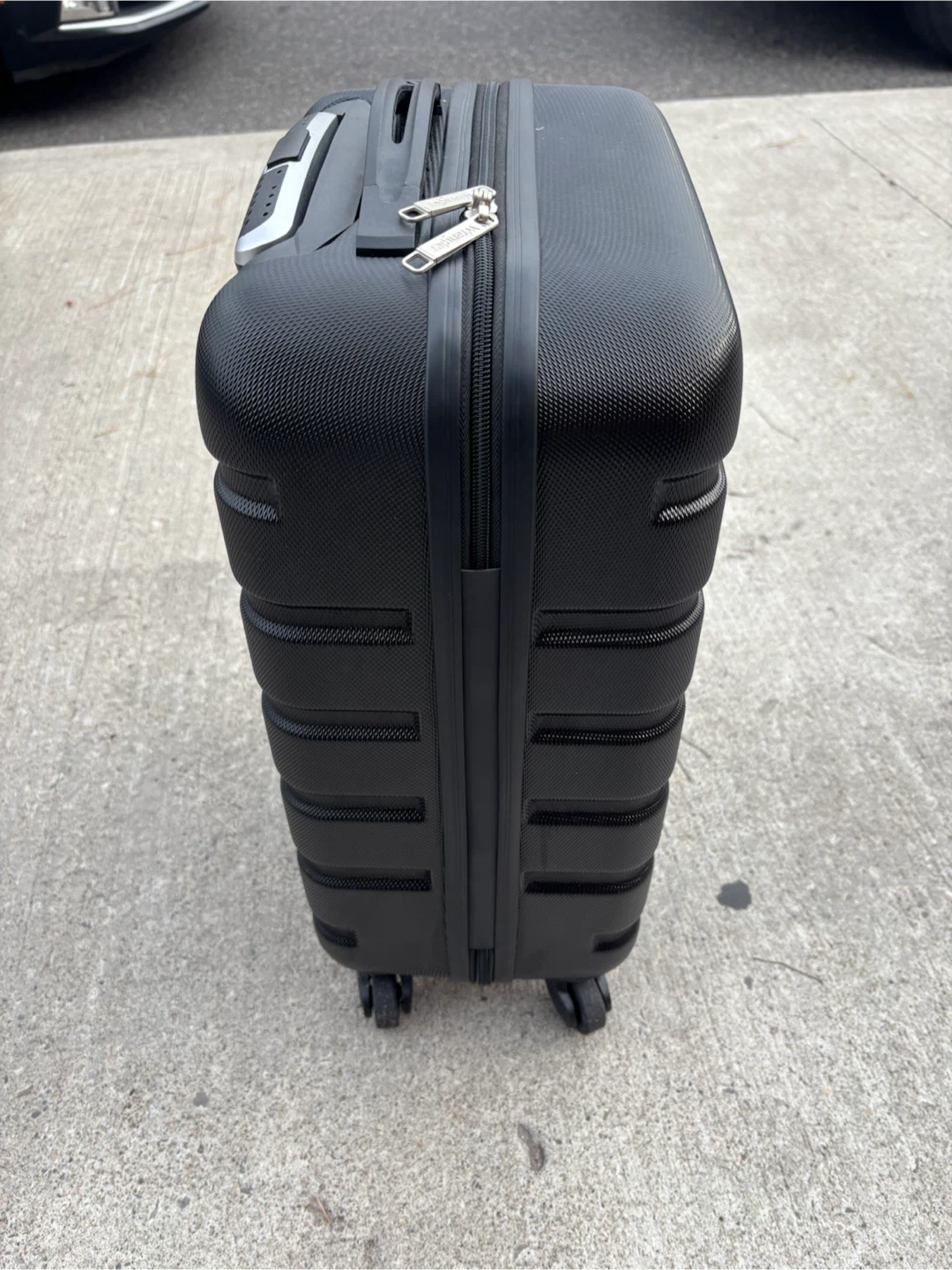 Wrangler Black Carry-On Spinner Suitcase - photo 3