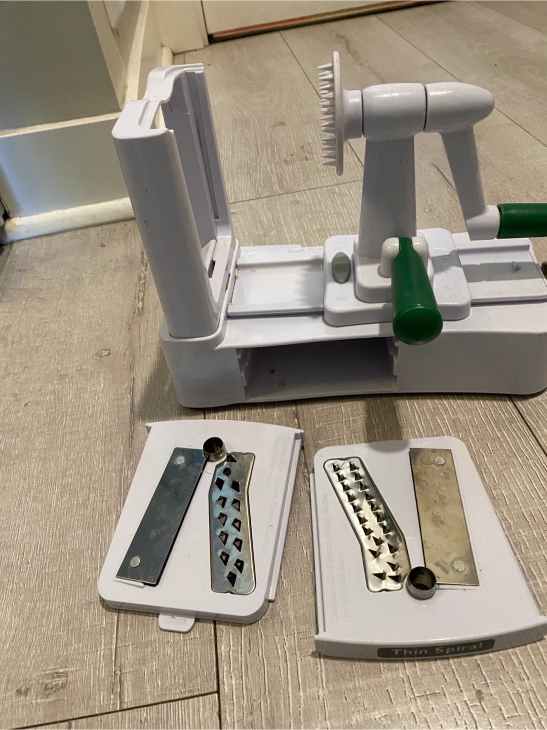 Vegetable Spiralizer with Interchangeable Blades - photo 5