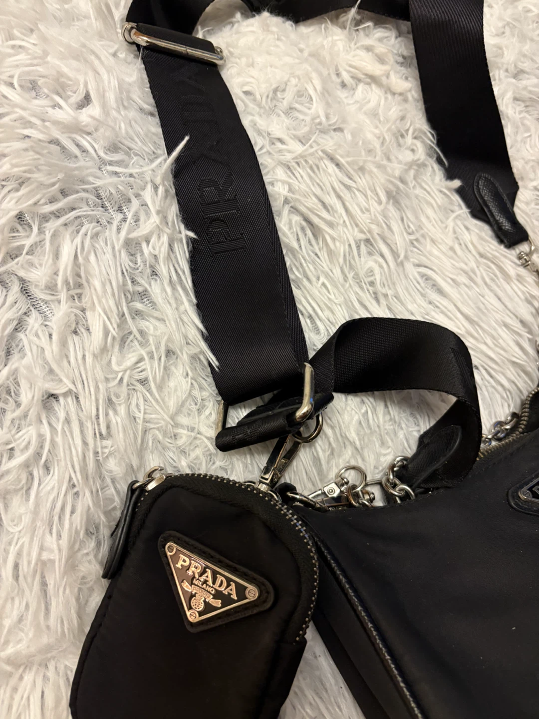 Prada Re-Edition 2005 Nylon Shoulder Bag - photo 3