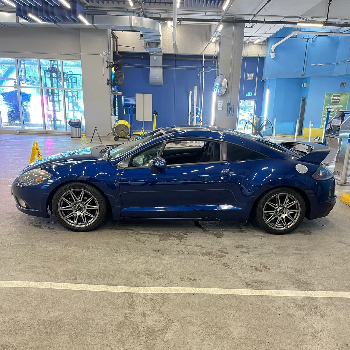 2010 Mitsubishi Eclipse GS Sport - Rare color to find in Canada!