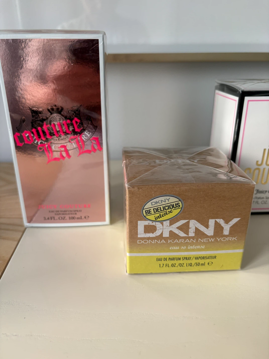 Ladies Perfume - photo 5