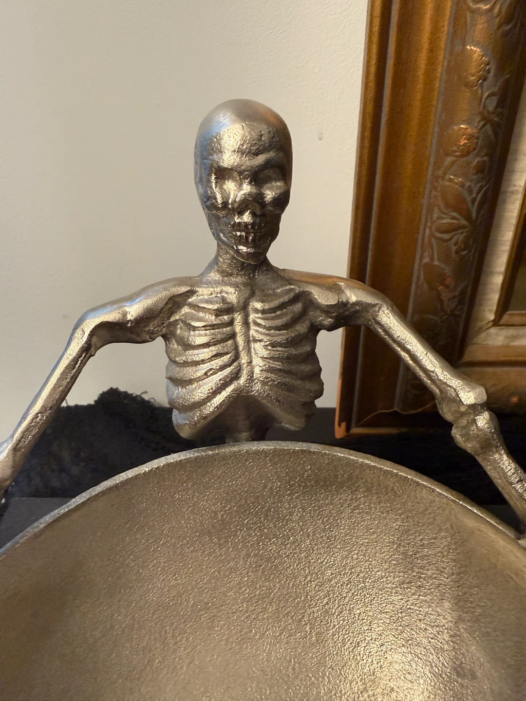 SKELETON CANDY DISH - photo 2