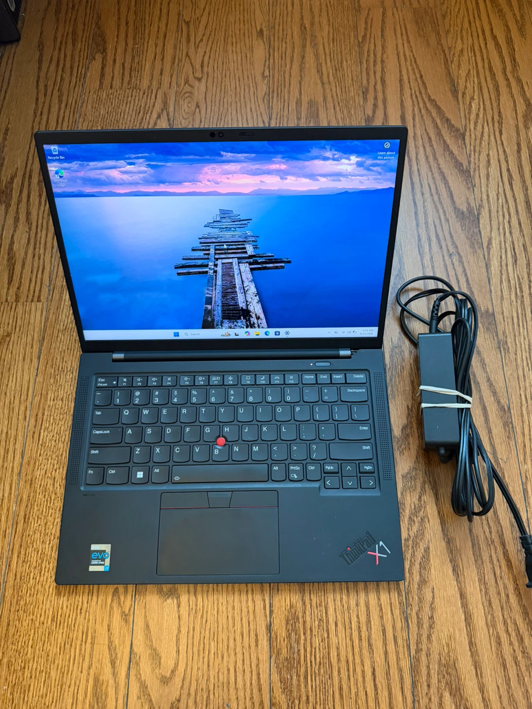Lenovo Thinkpad X1 Gen 10 16GB RAM 1TB SSD Fully Functional
