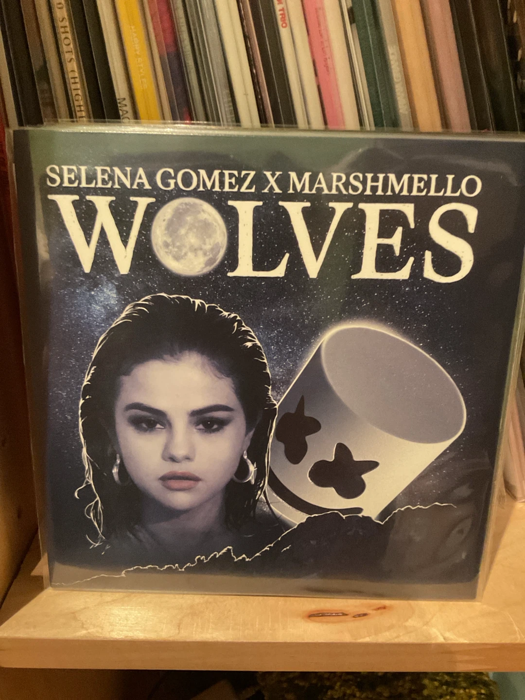 🏈 Selena Gomez x Marshmello Wolves Vinyl