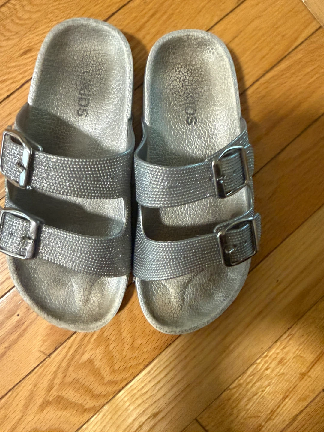 Silver Sparkly Kids Sandals 🏈