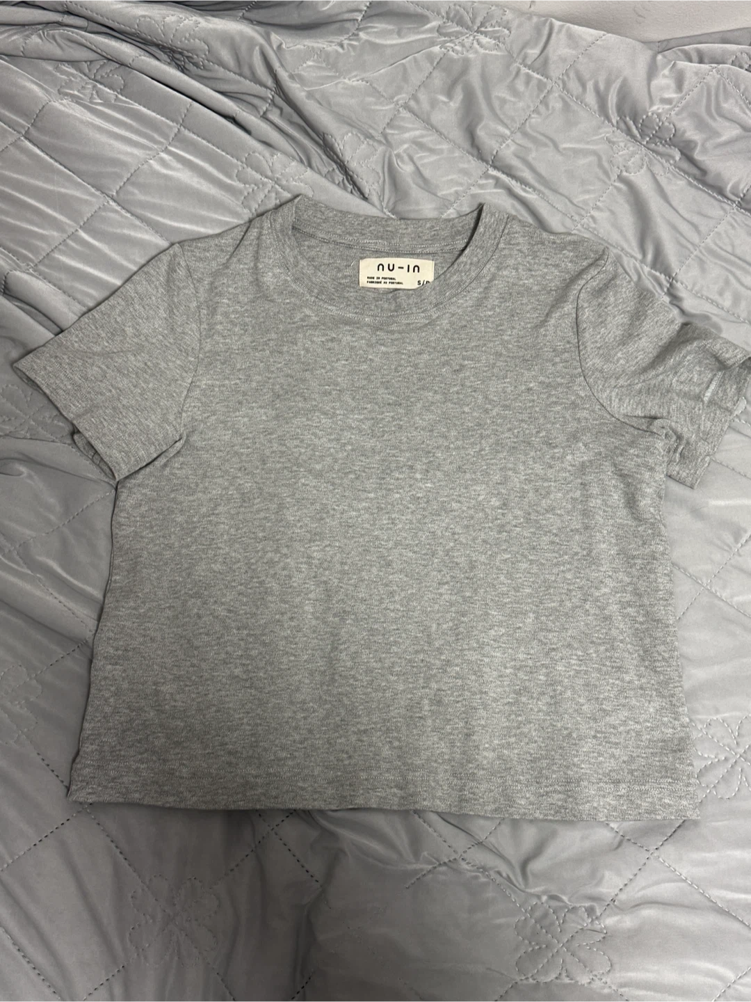 nu-in grey crew neck t-shirt