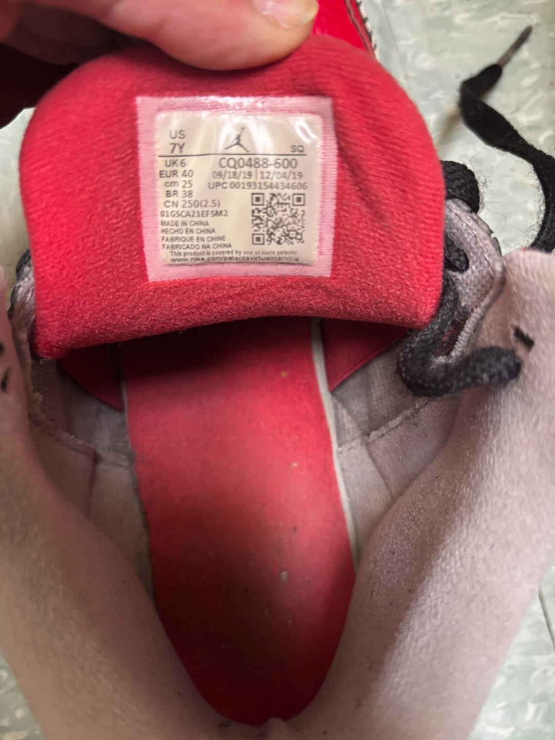 Air Jordan 3 Retro Red Cement, Size 7Y - photo 3